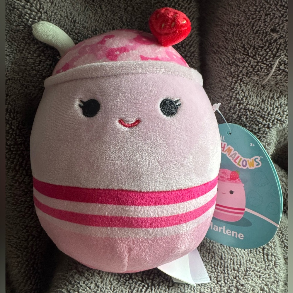 Squishmallows Marlene Pink Strawberry Smoothie 5” Scented Plush **NWT**